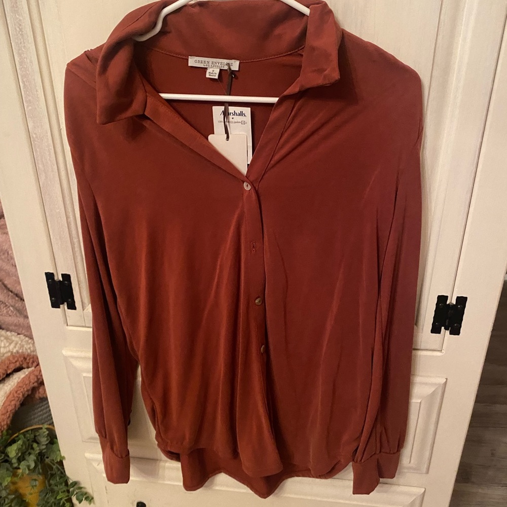 NWT long sleeve button down top